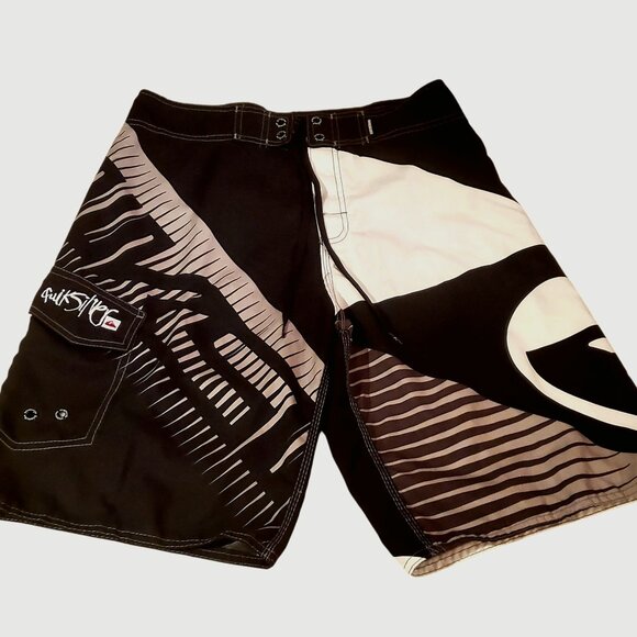 Quiksilver Teen Swimwear Waterman size 32 Black and white - Picture 1 of 4